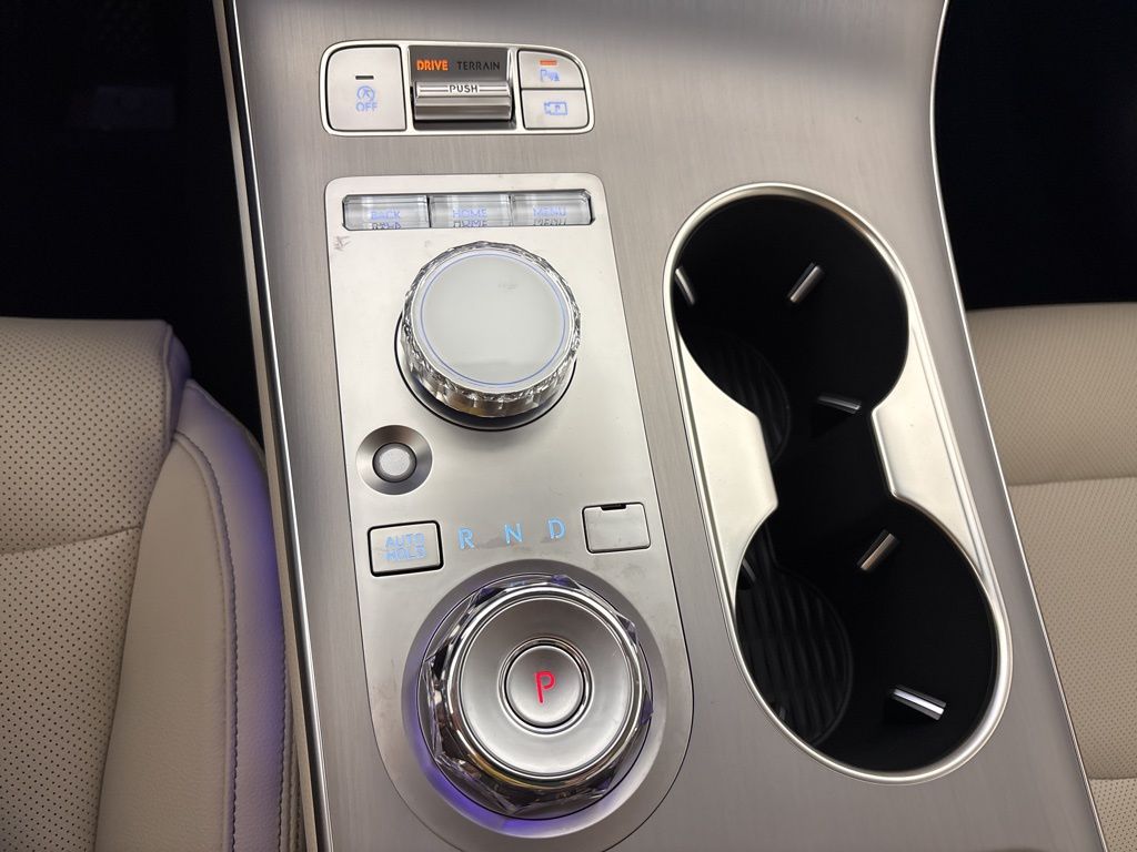 Thumbnail: 2026 Genesis GV70 - 32