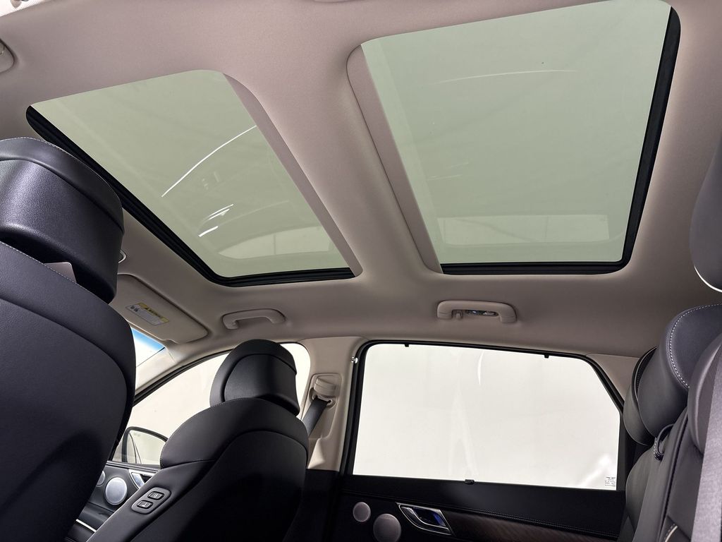 2026 GENESIS GV80 Advanced - Photo 16