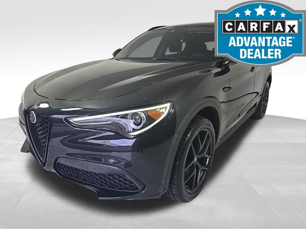 2020 Alfa Romeo Stelvio Base