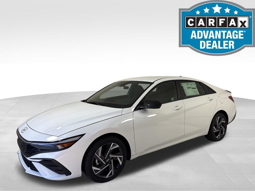 Certified 2025 Hyundai Elantra Hybrid Sedan