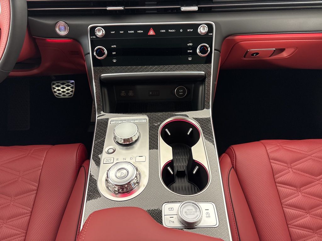 Thumbnail: 2026 Genesis GV80 - 22