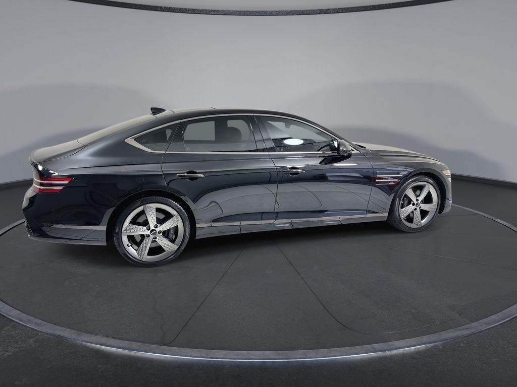 Thumbnail: 2025 Genesis G80 - 9
