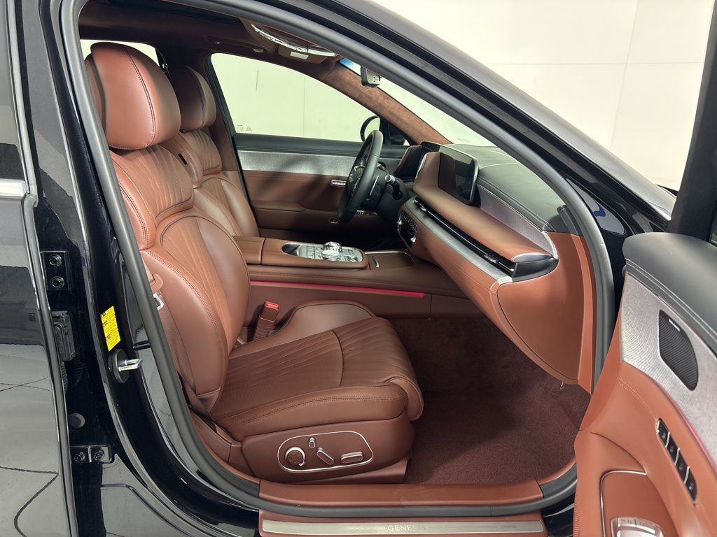 Thumbnail: 2026 Genesis G90 - 12