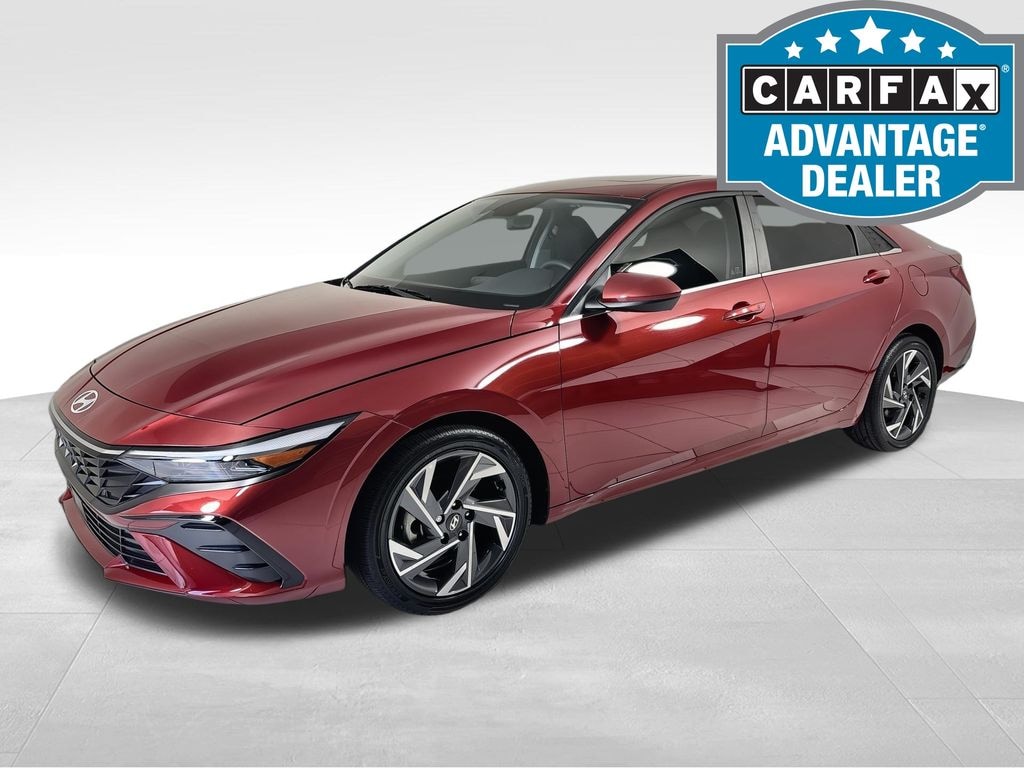 Certified 2025 Hyundai Elantra SEL Convenience Sedan