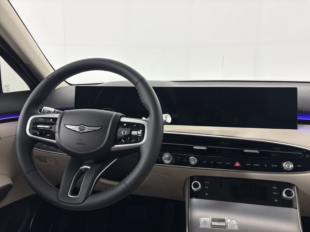 Thumbnail: 2026 Genesis GV70 - 22