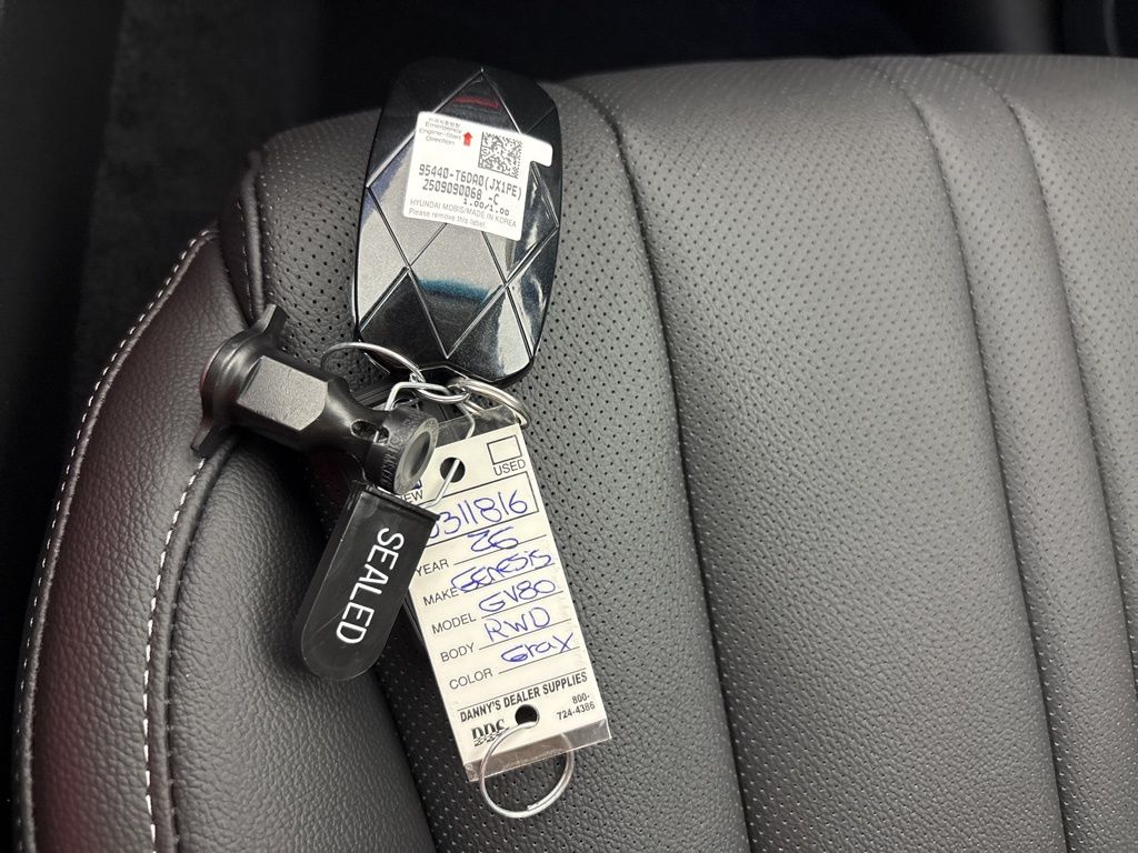 Thumbnail: 2026 Genesis GV80 - 29