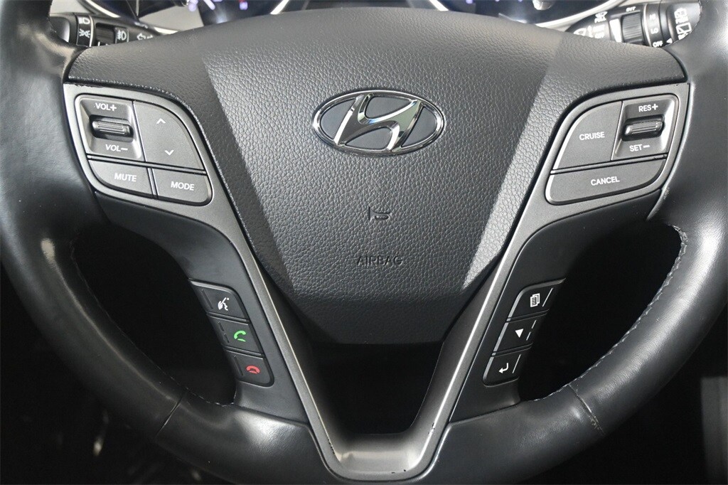 Thumbnail: 2017 Hyundai Santa Fe - 15