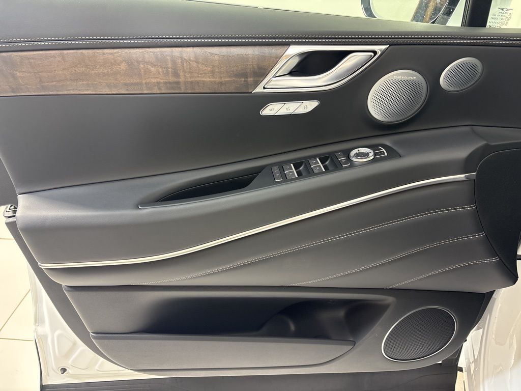 Thumbnail: 2026 Genesis GV80 - 16