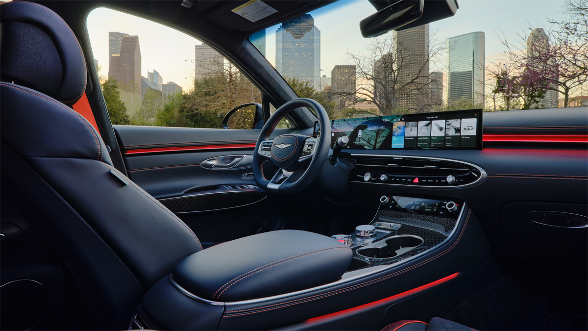 Dashboard of the 2026 Genesis GV70