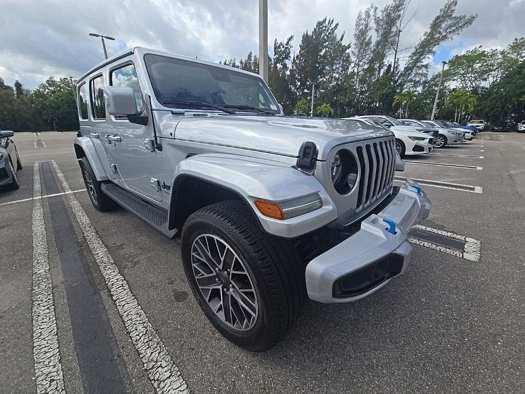 Used 2022 Jeep Wrangler Unlimited 4xe Sahara SUV
