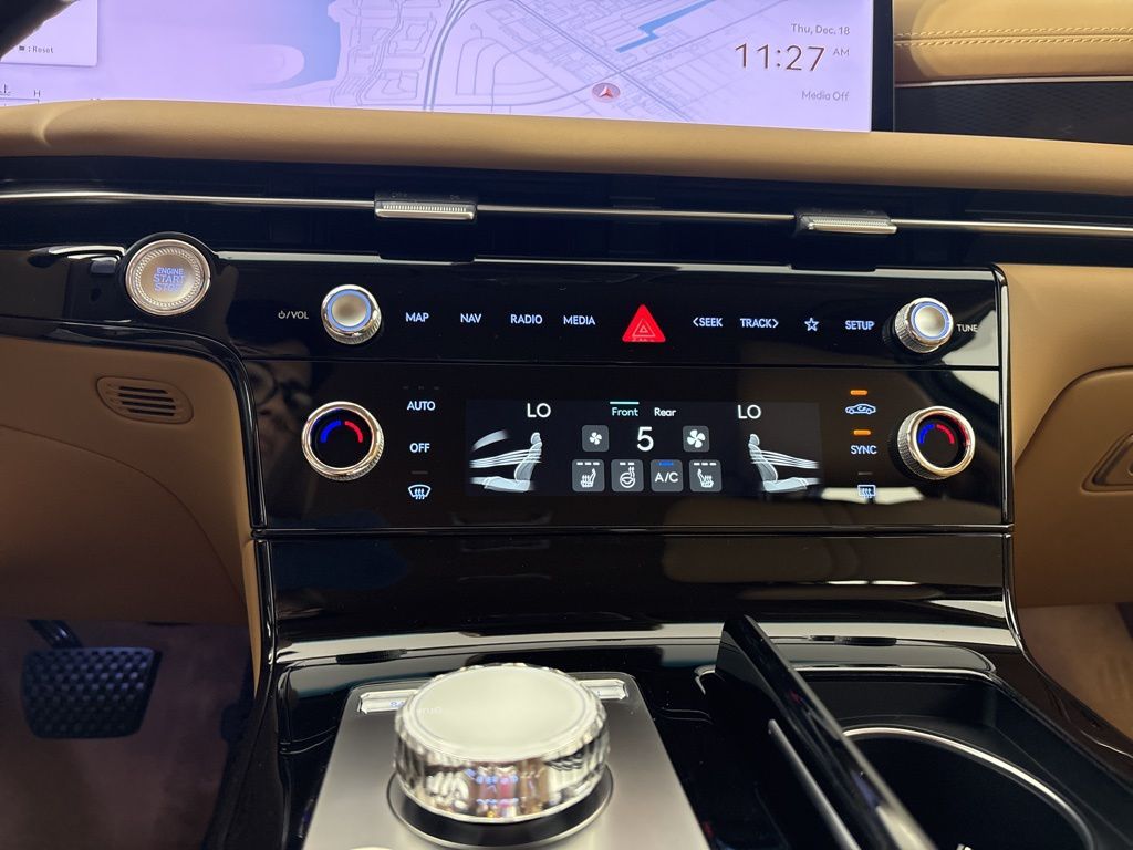 Thumbnail: 2026 Genesis G80 - 28