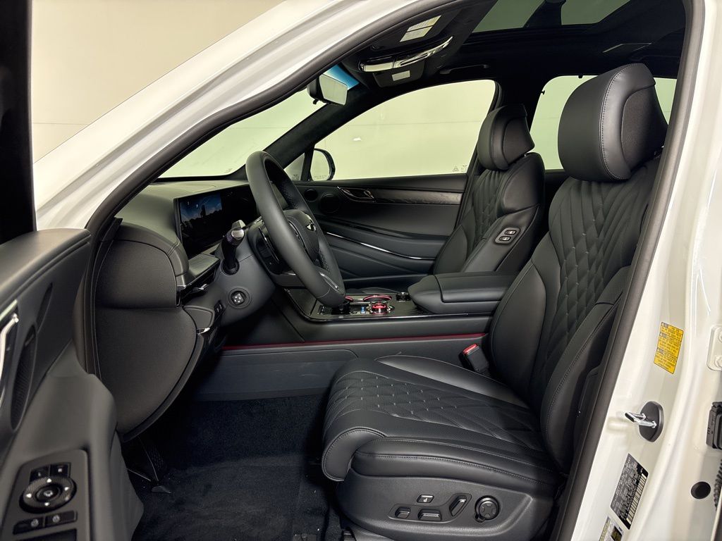 Thumbnail: 2026 Genesis GV80 - 14