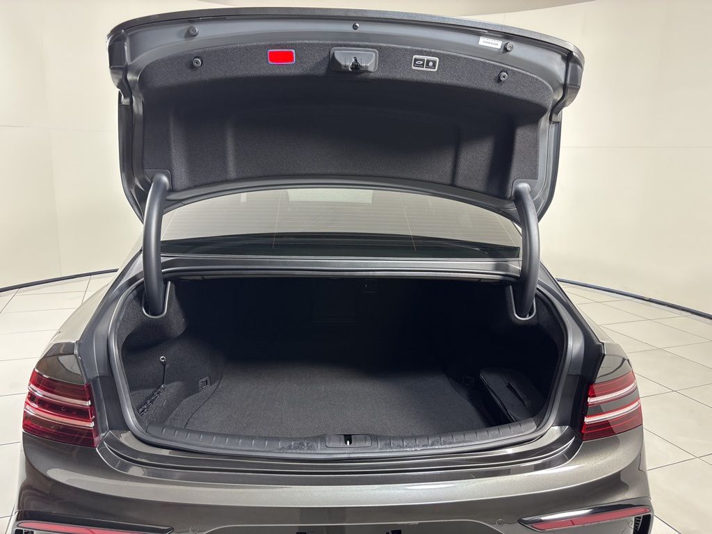 Thumbnail: 2025 Genesis G80 - 23