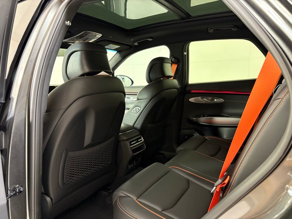 Thumbnail: 2026 Genesis GV70 - 17