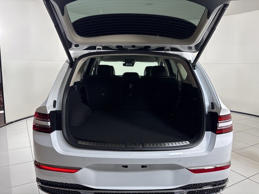 Thumbnail: 2026 Genesis GV80 - 23