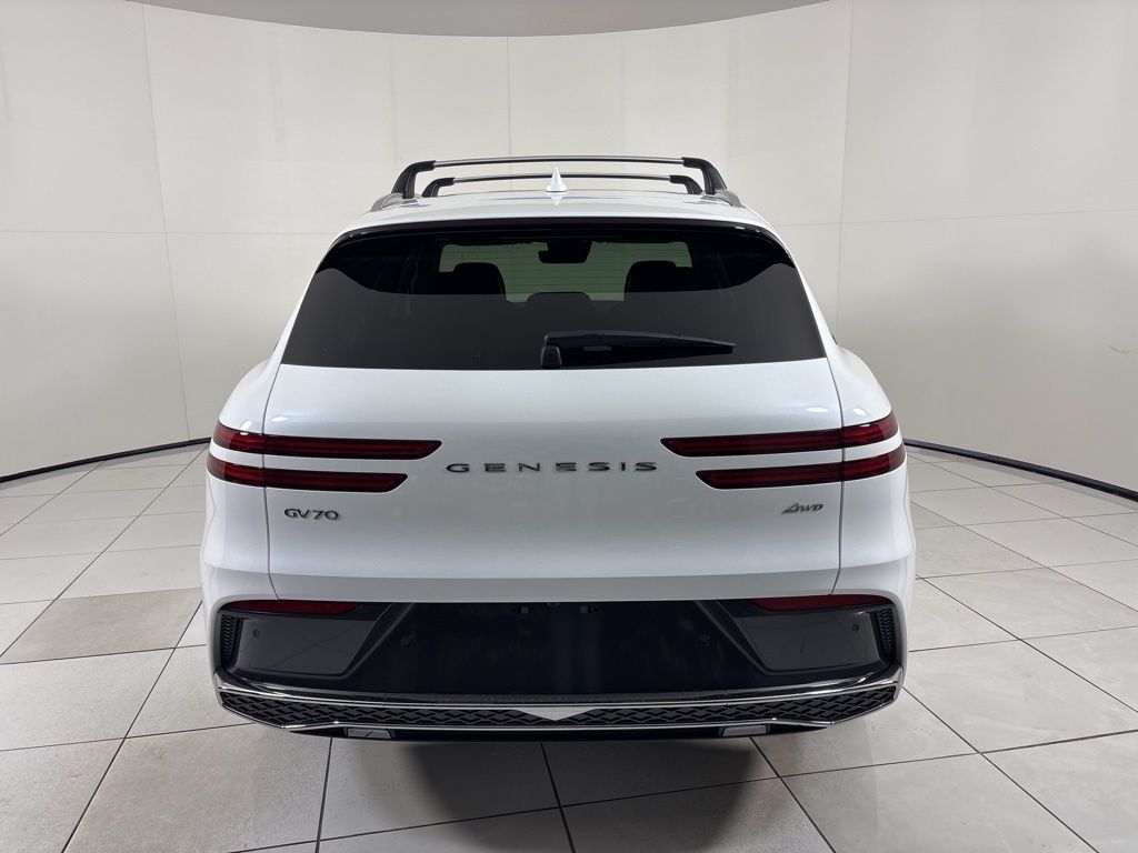 Thumbnail: 2026 Genesis GV70 - 4