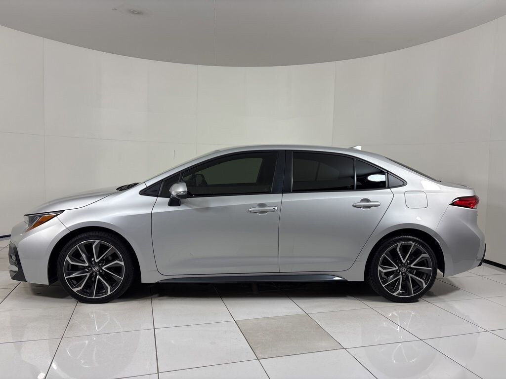 Used 2022 Toyota Corolla SE Sedan