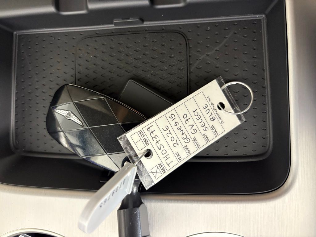 Thumbnail: 2026 Genesis GV70 - 29