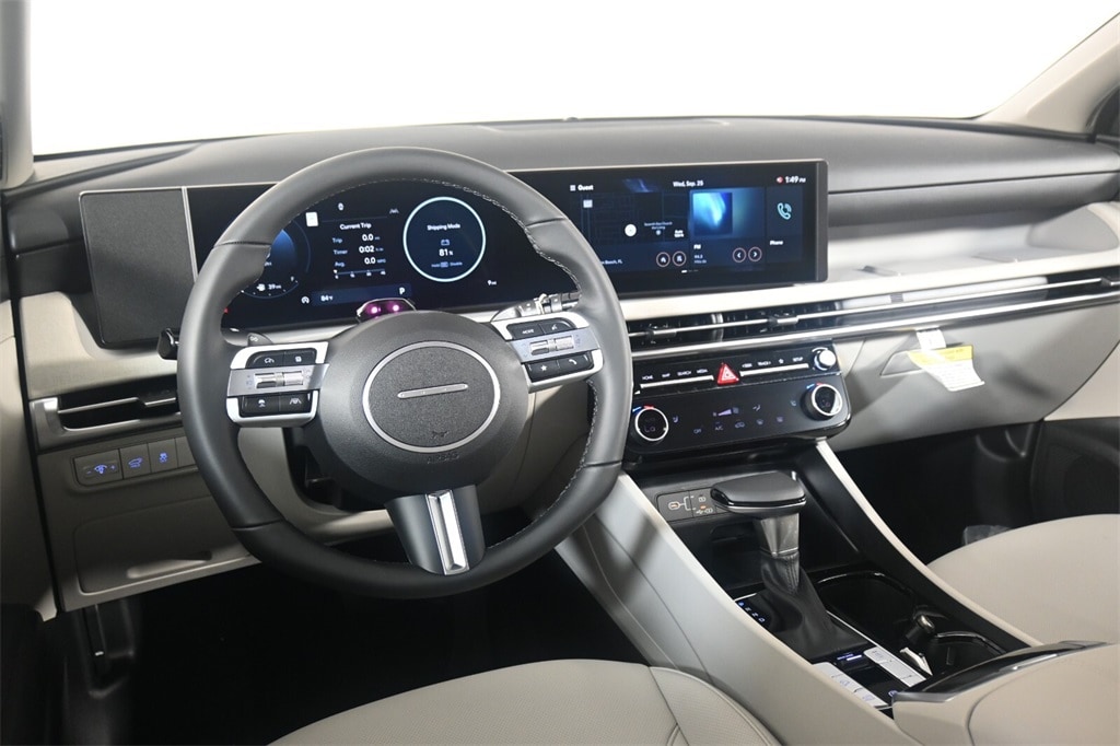 Thumbnail: 2025 Hyundai Tucson - 11