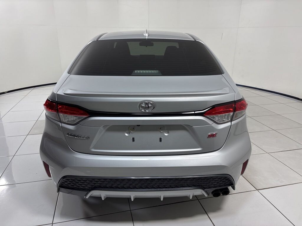 Used 2022 Toyota Corolla SE Sedan