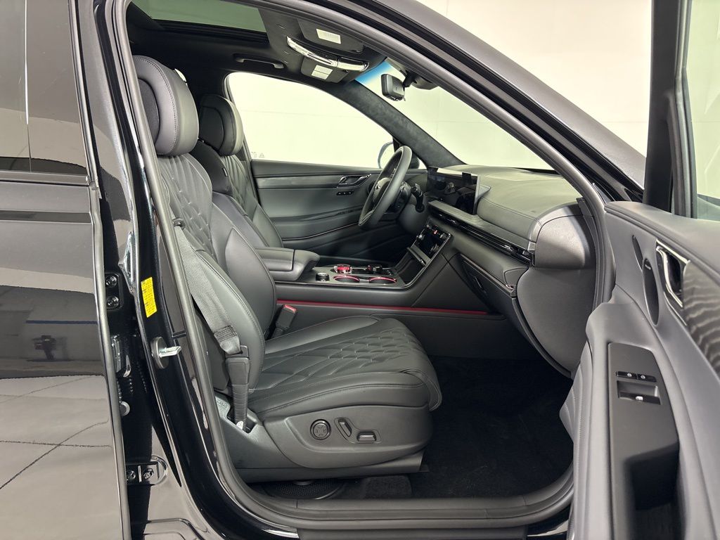 Thumbnail: 2026 Genesis GV80 - 12