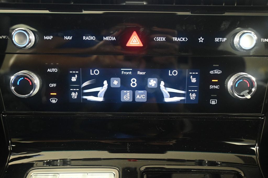 Thumbnail: 2025 Genesis G80 - 22