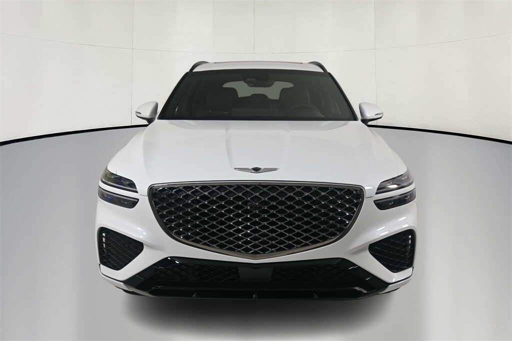Thumbnail: 2025 Genesis GV70 - 2