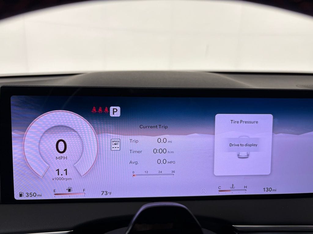 Thumbnail: 2026 Genesis GV70 - 25