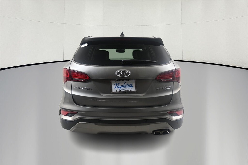 Thumbnail: 2017 Hyundai Santa Fe - 6