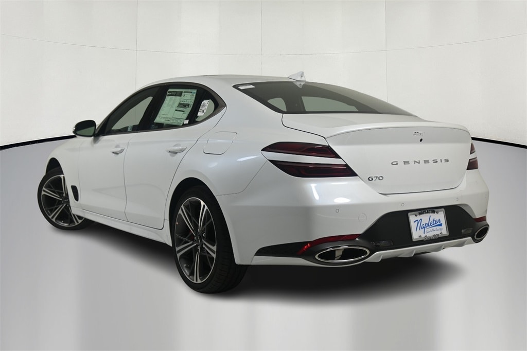 Thumbnail: 2025 Genesis G70 - 4