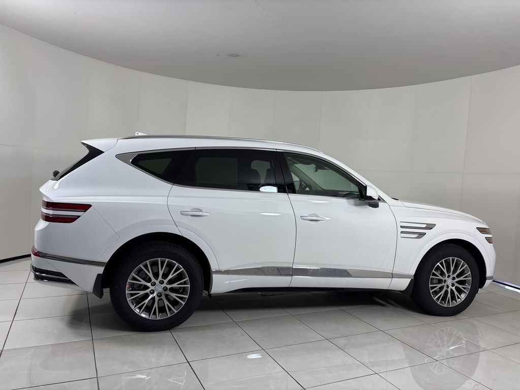 Thumbnail: 2026 Genesis GV80 - 6