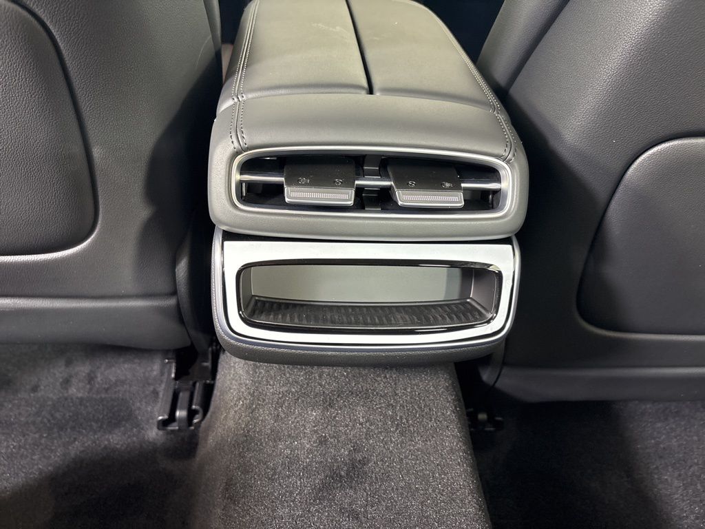 Thumbnail: 2026 Genesis G80 - 23