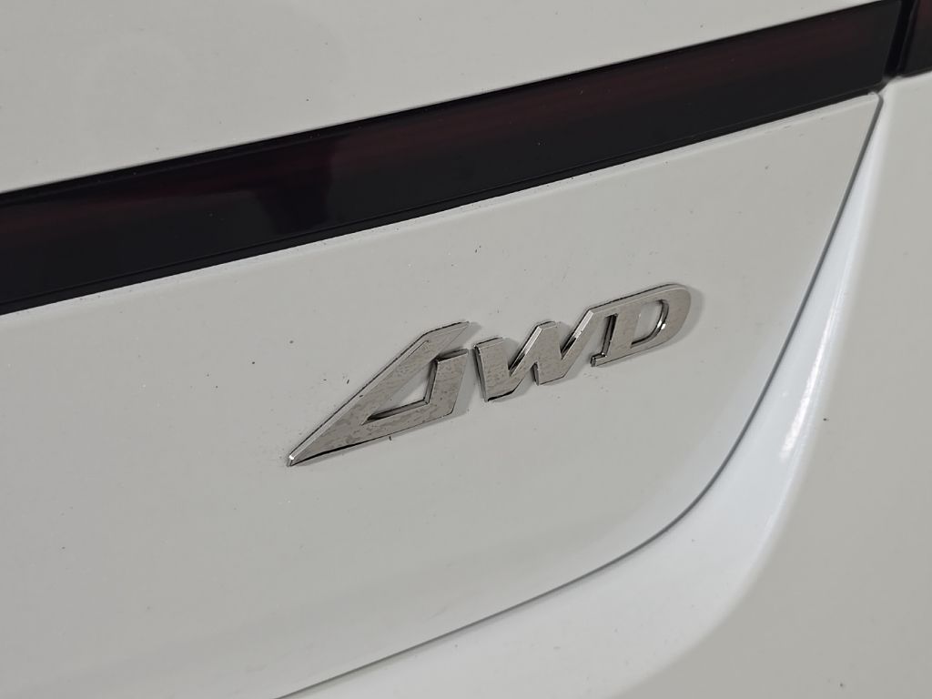 Thumbnail: 2026 Genesis G90 - 13