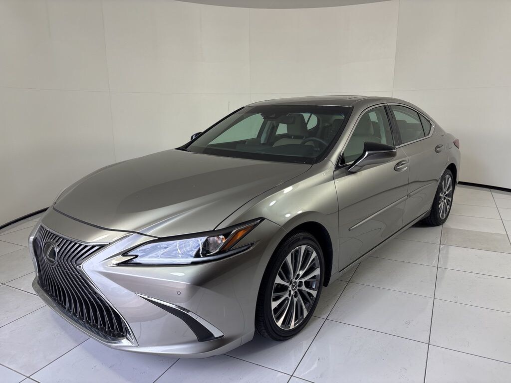 Used 2020 Lexus ES 350 Sedan