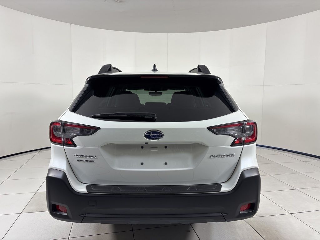 Used 2025 Subaru Outback Premium SUV