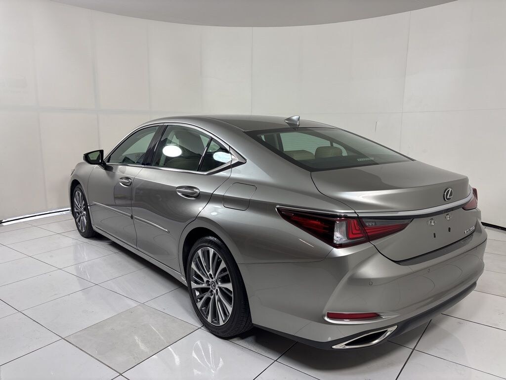 Used 2020 Lexus ES 350 Sedan