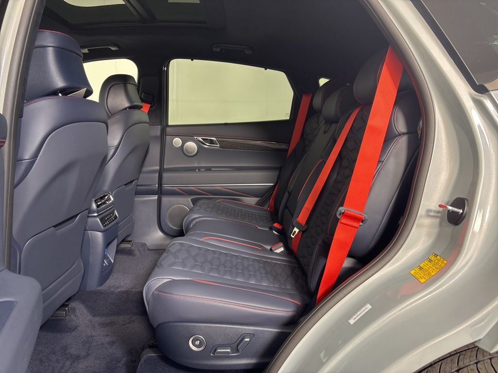 Thumbnail: 2026 Genesis GV80 - 18