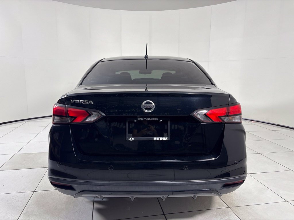 Used 2021 Nissan Versa 1.6 S Sedan