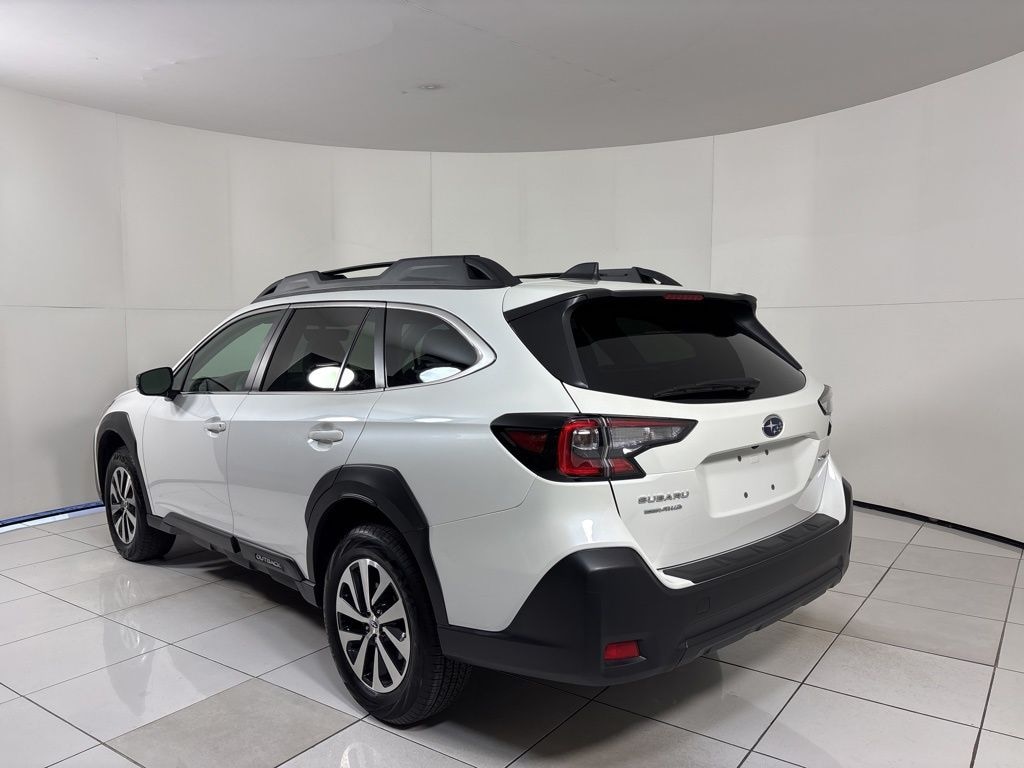 Used 2025 Subaru Outback Premium SUV