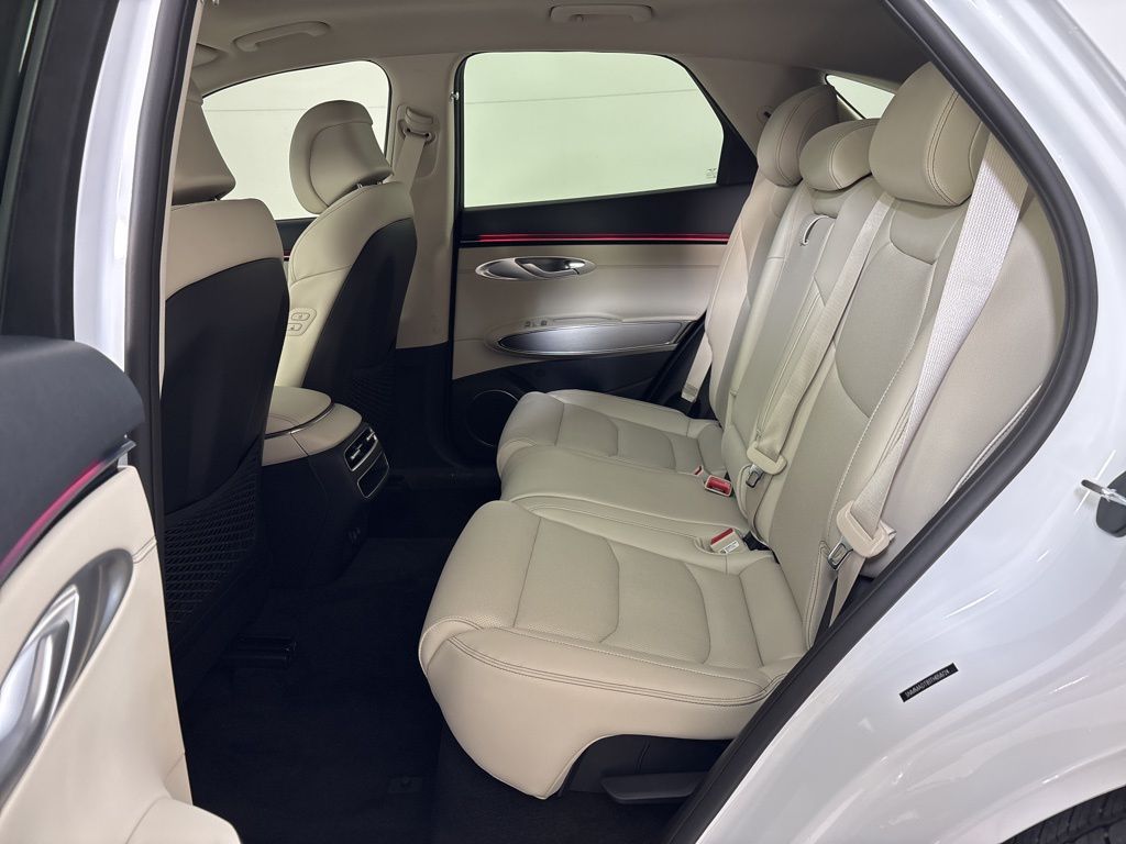 Thumbnail: 2026 Genesis GV70 - 18