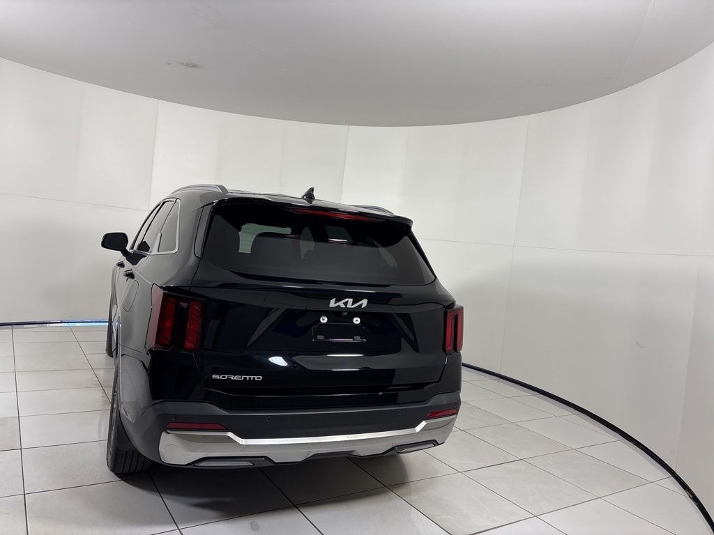 Used 2025 Kia Sorento S SUV