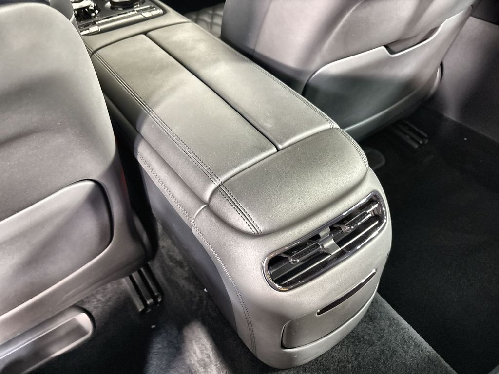 Thumbnail: 2026 Genesis G90 - 23