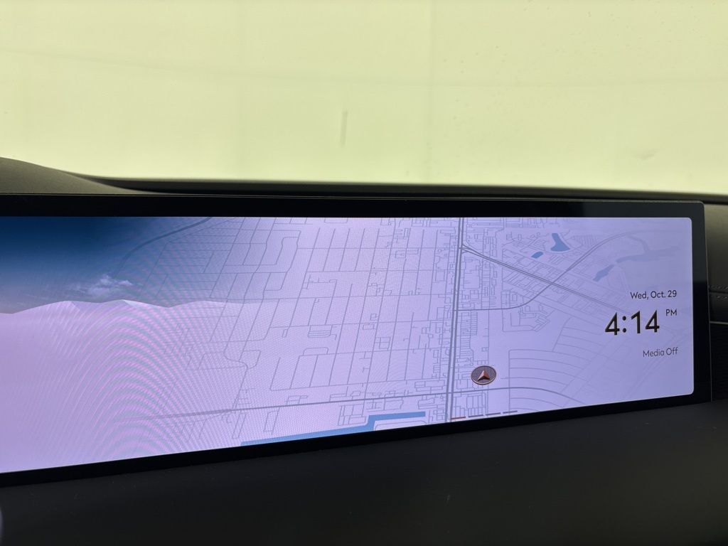 Thumbnail: 2026 Genesis G80 - 26