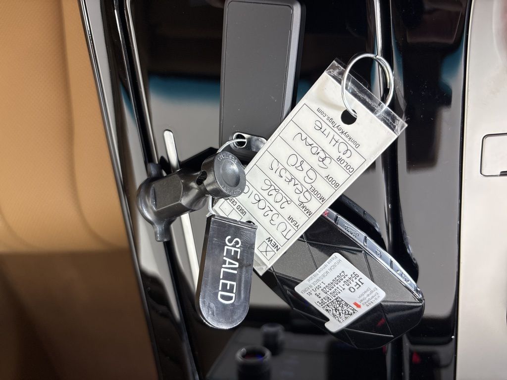 Thumbnail: 2026 Genesis G80 - 30