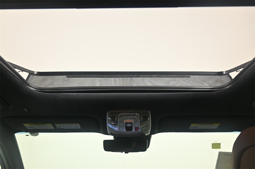 Thumbnail: 2025 Genesis GV80 - 22