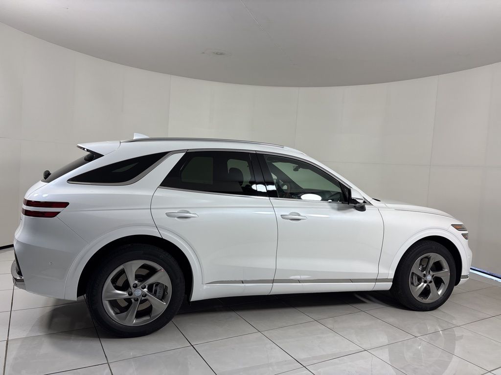 Thumbnail: 2026 Genesis GV70 - 6