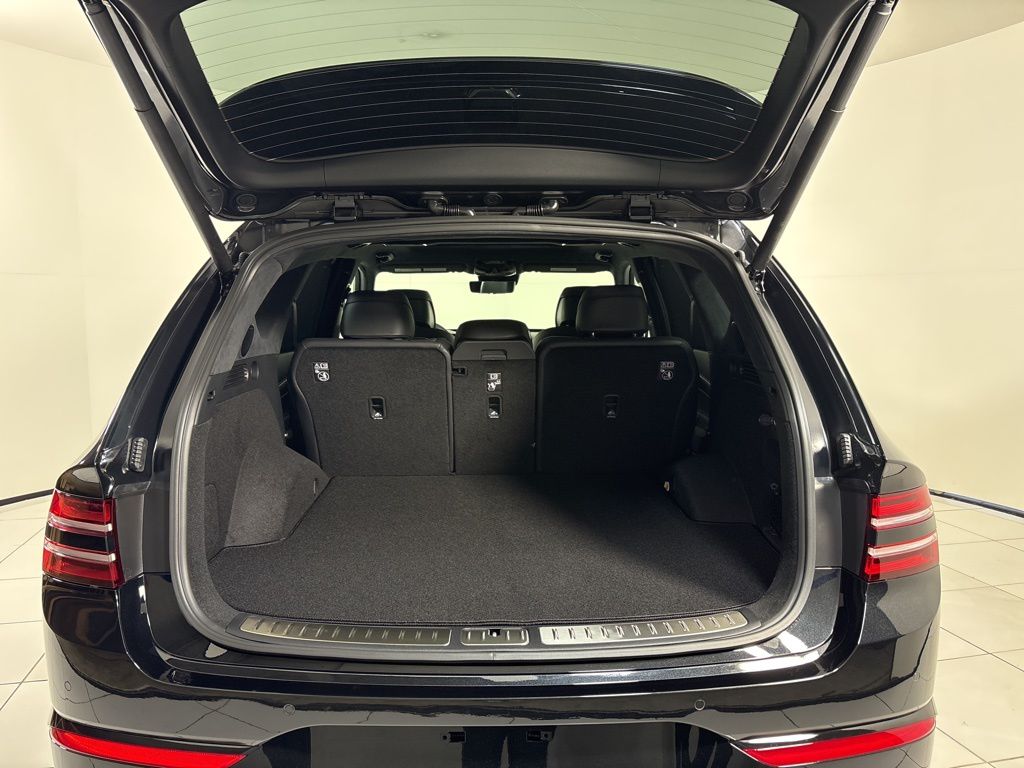 Thumbnail: 2026 Genesis GV80 - 24