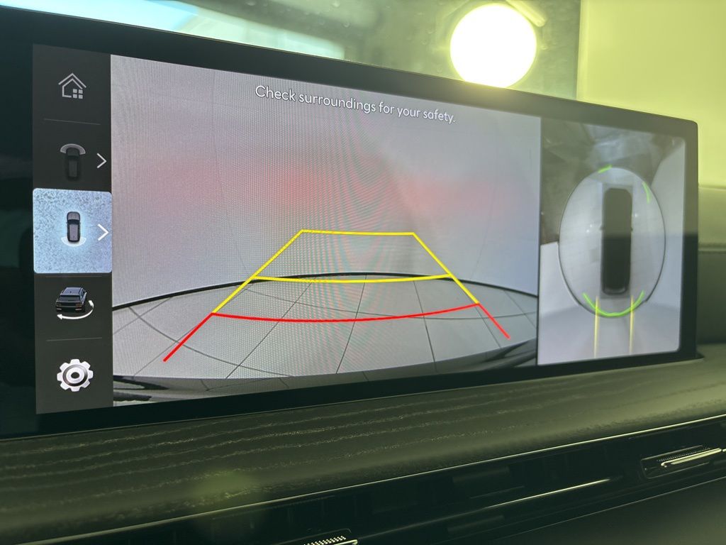 Thumbnail: 2026 Genesis GV80 - 27