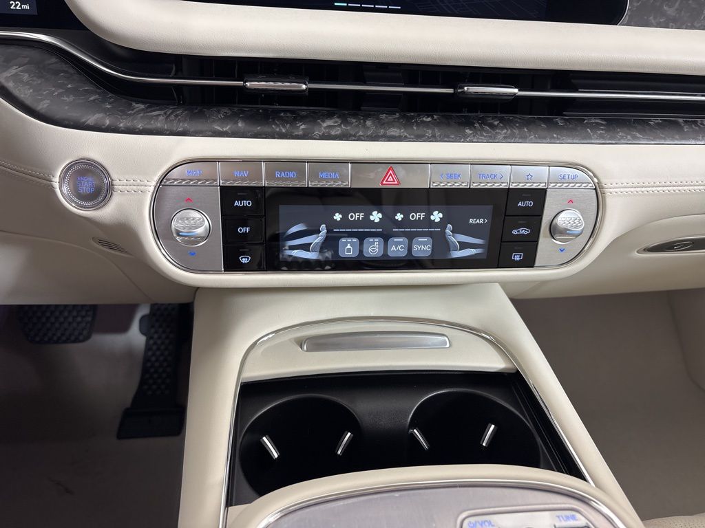 Thumbnail: 2026 Genesis G90 - 29