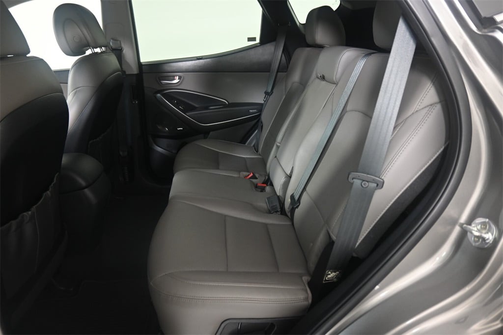 Thumbnail: 2017 Hyundai Santa Fe - 22